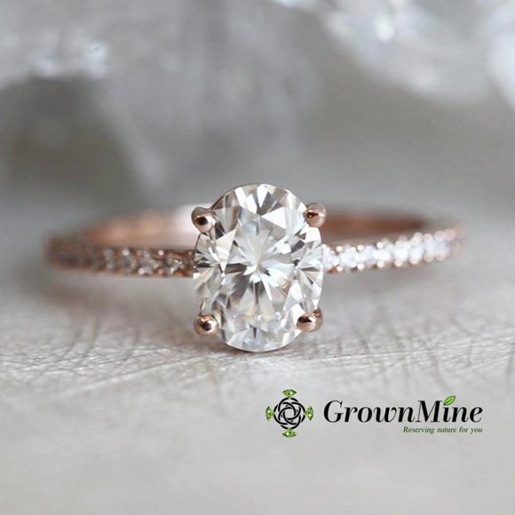 Unique Moissanite Engagement Ring 1.50 Ct OVAL Cut